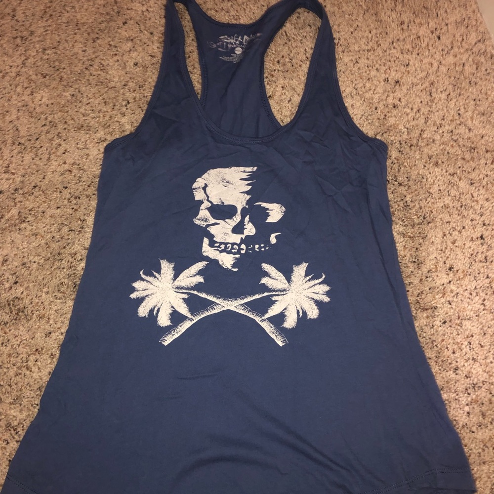 Salt life skull tank